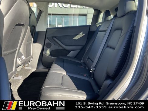 Used 2023 Tesla Model Y Long Range image 10