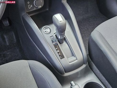 New 2025 Nissan Kicks Play S image 16