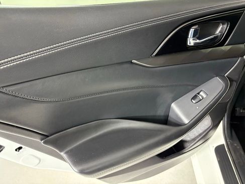 Used 2023 Nissan Maxima SV w/ Floor Mat Group image 38