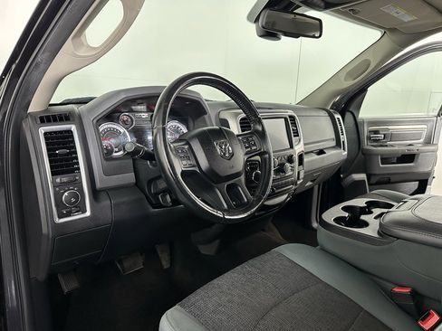 Used 2016 RAM 1500 Classic SLT image 13