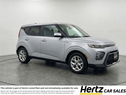 Used 2025 Kia Soul LX w/ LX Technology Package image 1