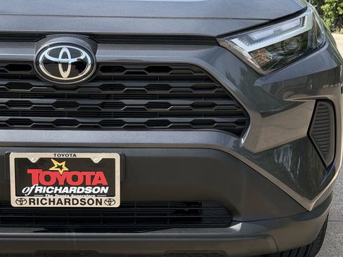 Used 2025 Toyota RAV4 LE FWD image 9