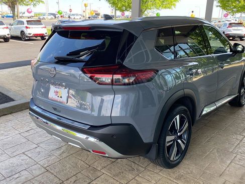 Certified 2023 Nissan Rogue Platinum w/ Platinum Premium Package AWD/4WD image 7