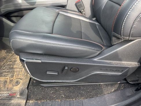 Used 2024 Ford F350 Lariat w/ Black Appearance Package image 23