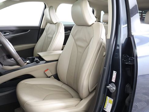 Used 2022 Lincoln Nautilus Reserve image 34