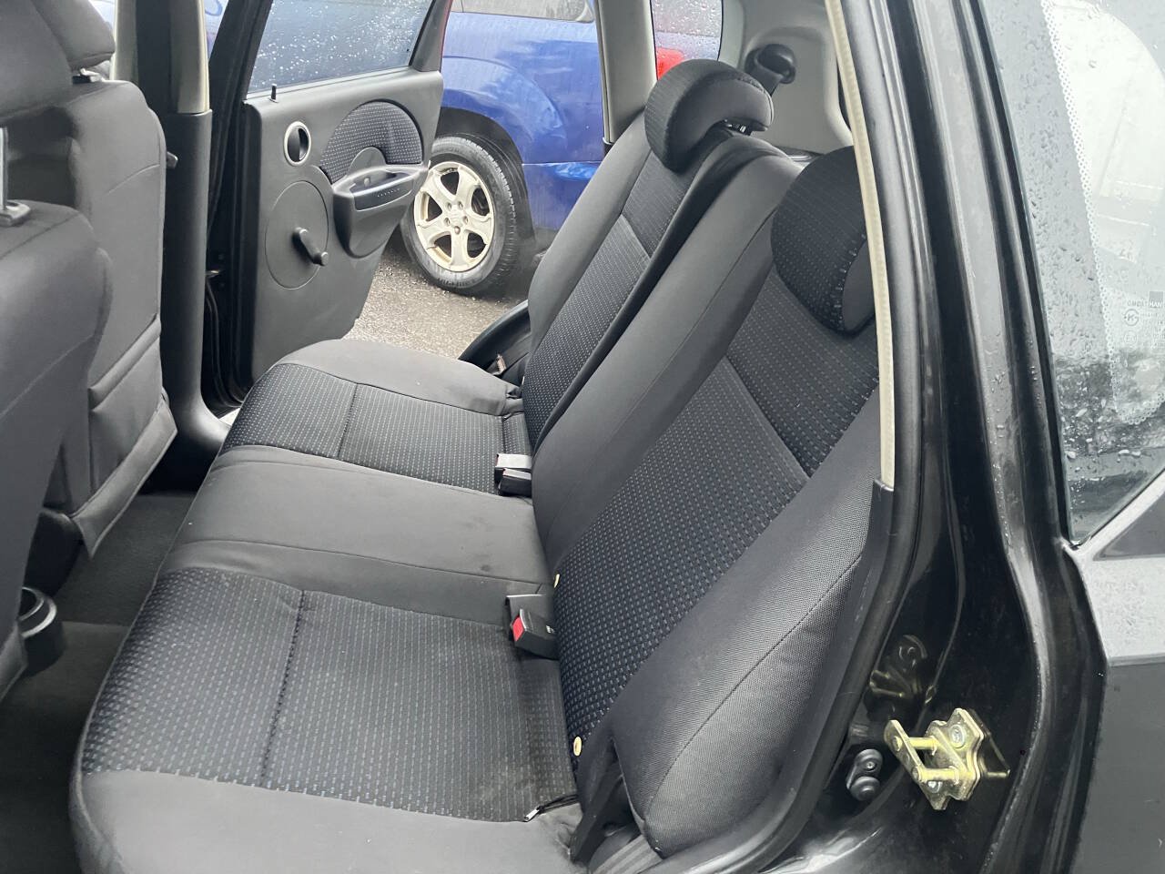 Used 2007 Chevrolet Aveo5 LS FWD image 27