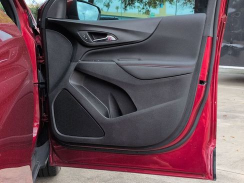 Used 2024 Chevrolet Equinox RS image 20