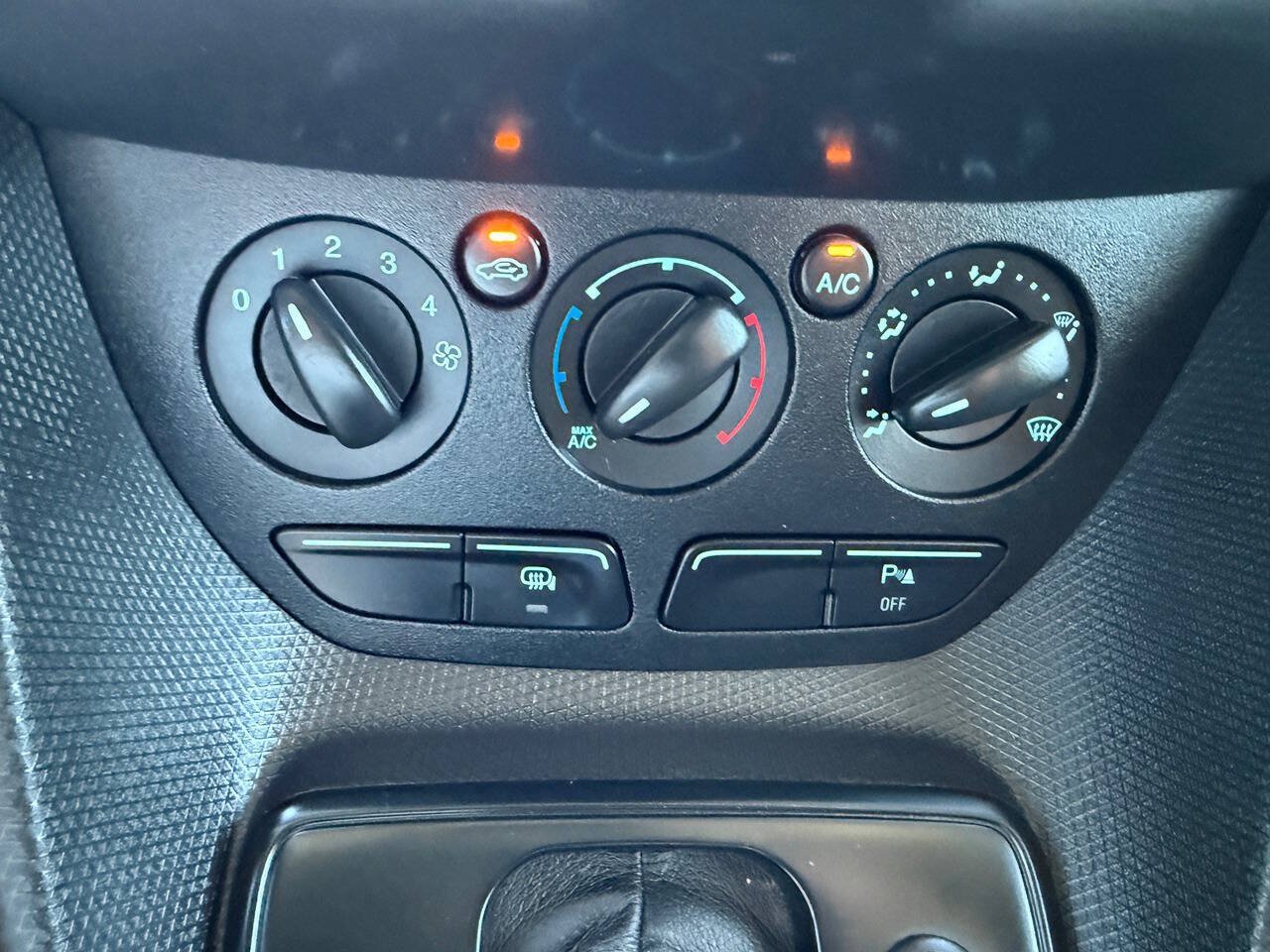 Used 2018 Ford Transit Connect XLT FWD image 39