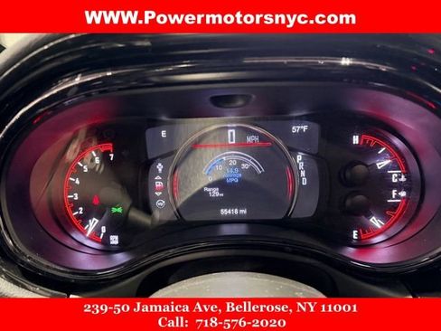 Used 2024 Dodge Durango GT image 30