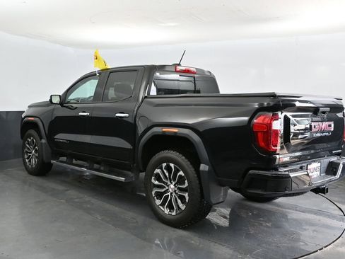 Used 2024 GMC Canyon Denali AWD/4WD image 10