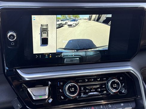 Used 2022 GMC Sierra 1500 Denali w/ Denali Reserve Package image 26