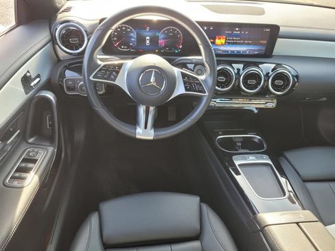 Used 2025 Mercedes-Benz CLA 250 4MATIC image 13