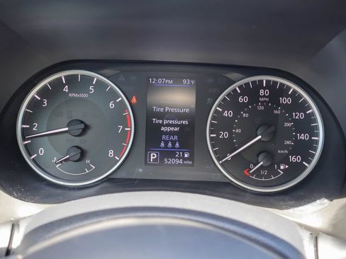 Used 2024 Nissan Sentra S FWD image 11