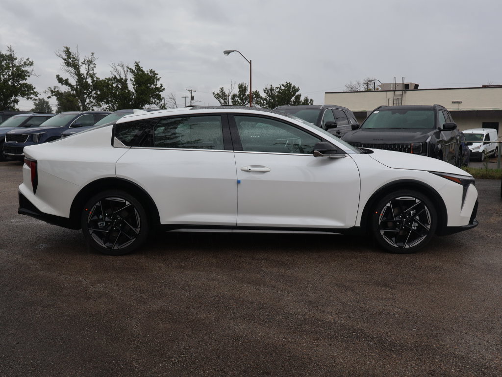 New 2026 Kia K4 EX FWD image 7