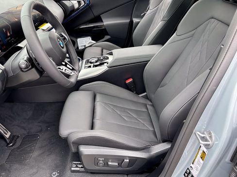 New 2026 BMW X3 xDrive30i w/ Premium Package AWD/4WD image 15