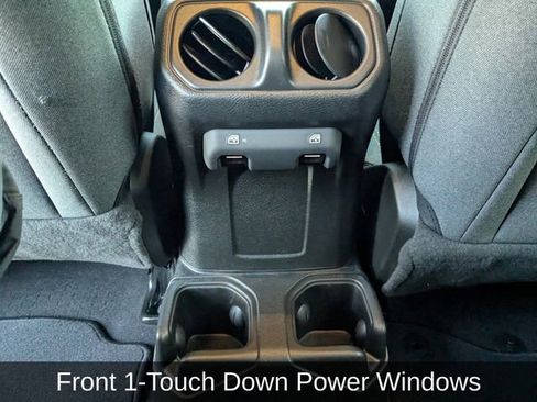 Used 2024 Jeep Wrangler Willys image 14