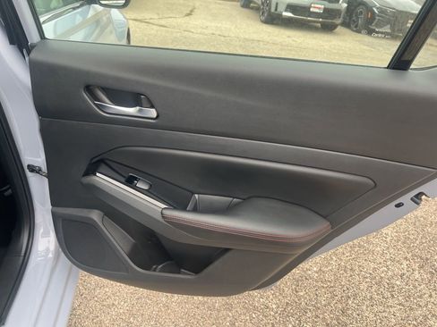 Certified 2023 Nissan Altima 2.5 SR image 16