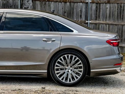 Used 2019 Audi A8 L 3.0T w/ Luxury Package image 14