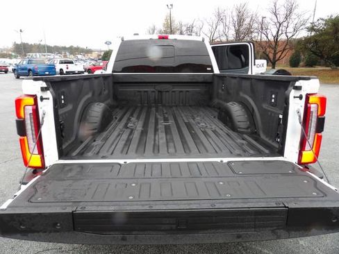 Used 2024 Ford F450 Limited w/ FX4 Off-Road Package image 12