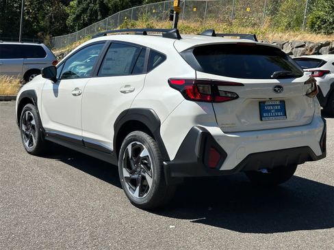 New 2025 Subaru Crosstrek 2.5i Limited image 3