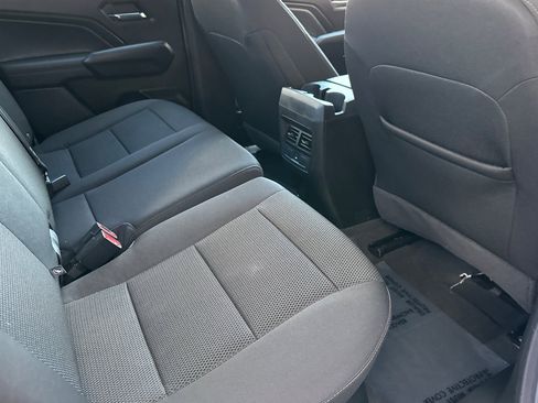 Certified 2024 Chevrolet Colorado LT image 18