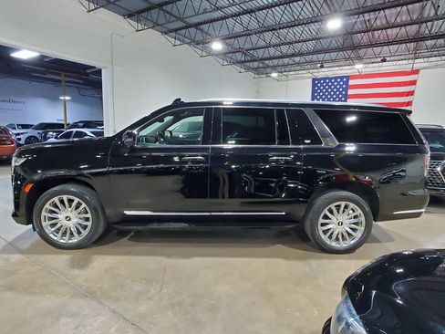 Used 2022 Cadillac Escalade ESV Premium Luxury AWD/4WD image 13