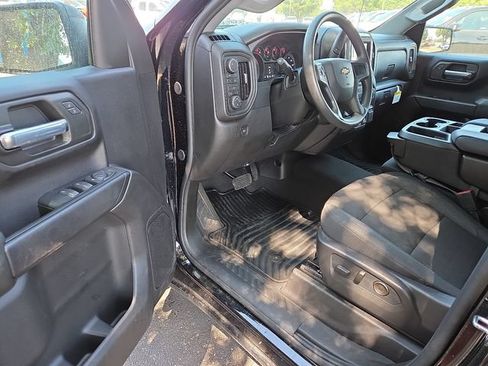 New 2026 Chevrolet Silverado 1500 Custom AWD/4WD image 9