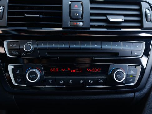 Used 2015 BMW M3 image 40