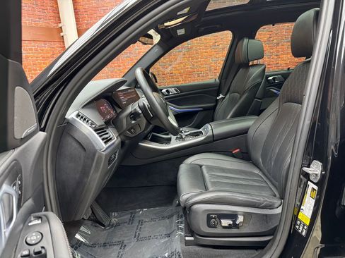 Certified 2023 BMW X5 xDrive40i w/ Executive Package image 24