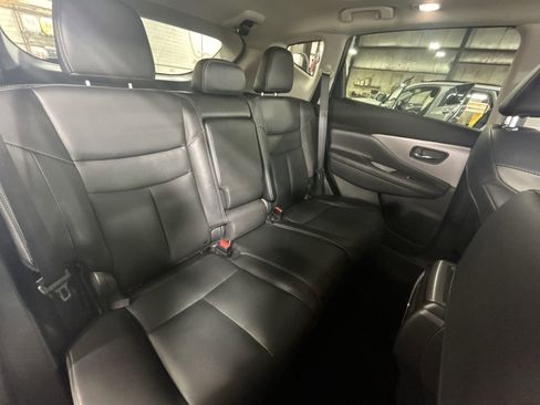 Used 2023 Nissan Murano SL w/ SL Moonroof Package image 28