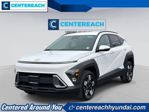 Used 2024 Hyundai Kona SEL AWD/4WD image 1