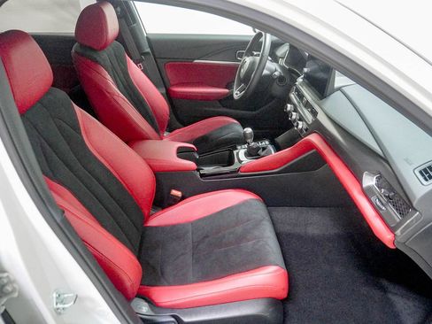 Used 2025 Acura Integra Type S FWD image 29