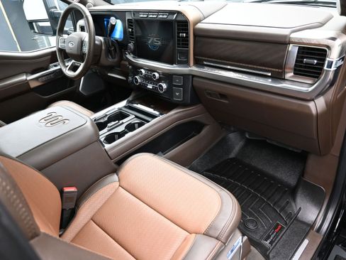 Used 2023 Ford F350 King Ranch w/ Chrome Package AWD/4WD image 44