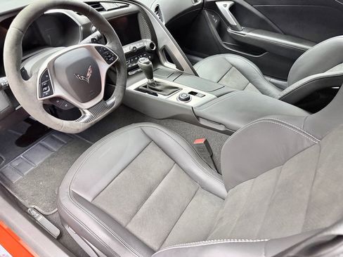 Used 2019 Chevrolet Corvette Grand Sport RWD image 9