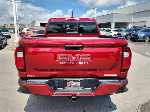 New 2026 GMC Canyon Elevation w/ Convenience Package image 4