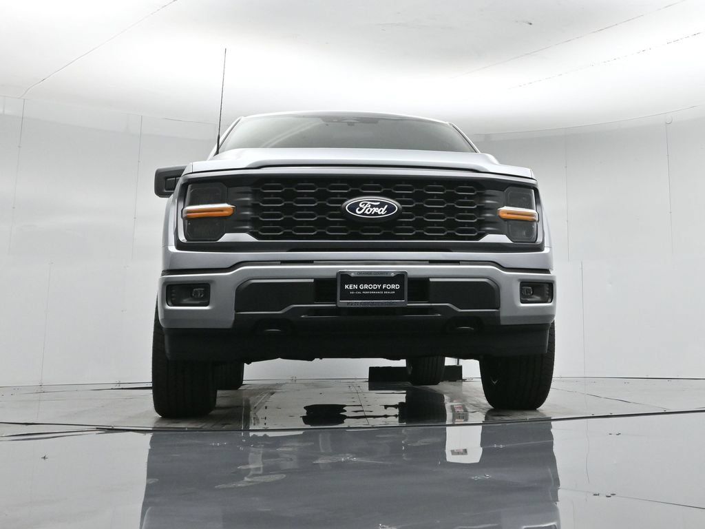 New 2026 Ford F150 STX w/ Equipment Group 200A AWD/4WD image 43