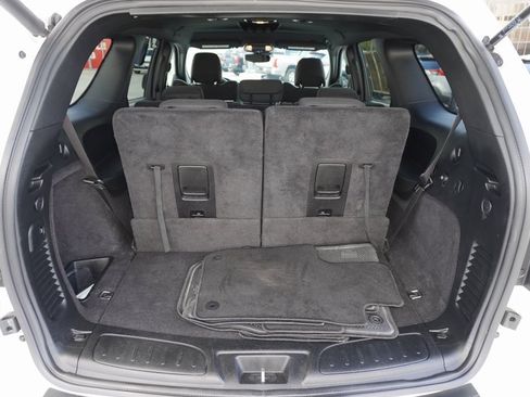 Used 2023 Dodge Durango GT image 9