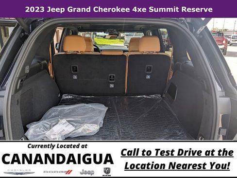 New 2023 Jeep Grand Cherokee Summit AWD/4WD image 17