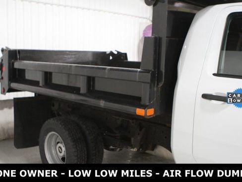 Used 2023 Chevrolet Silverado 3500 W/T w/ WT Convenience Package image 4