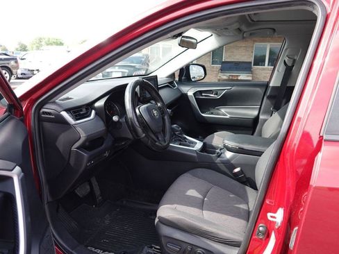 Used 2019 Toyota RAV4 XLE w/ Convenience Package image 20