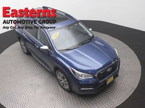 Used 2022 Subaru Ascent Touring AWD/4WD image 3