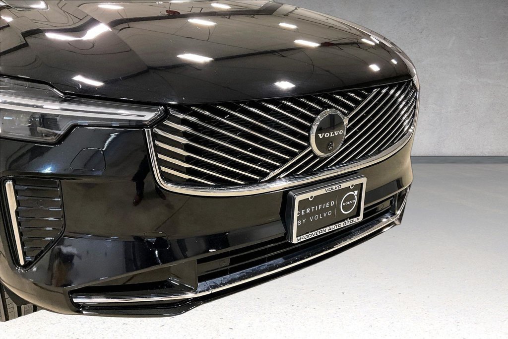 Certified 2026 Volvo XC90 B6 Plus w/ Protection Package Premier AWD/4WD image 34