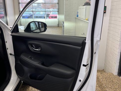 New 2026 Honda HR-V LX image 14