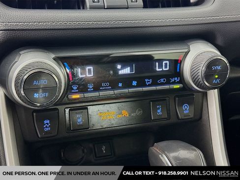 Used 2021 Toyota RAV4 XLE Premium FWD image 15