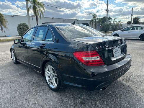 Used 2012 Mercedes-Benz C 250 Sedan image 5