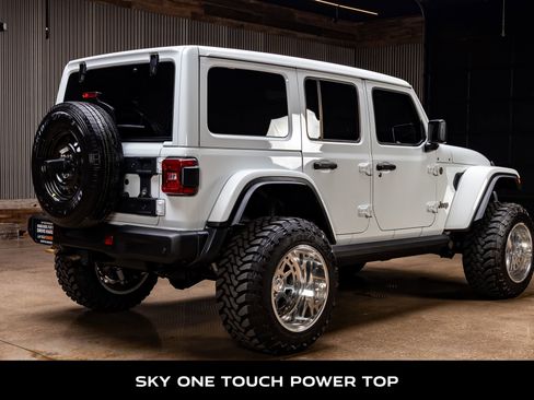 Used 2024 Jeep Wrangler Unlimited Rubicon 392 image 7