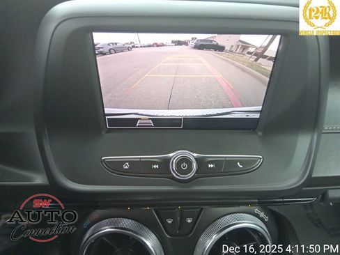 Used 2023 Chevrolet Camaro LT image 10