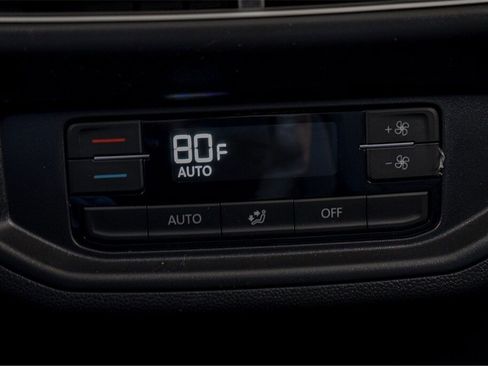 New 2026 Volkswagen Atlas SE image 25