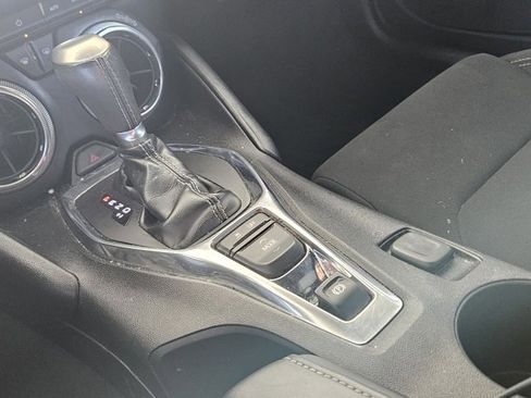 Used 2018 Chevrolet Camaro LT image 26