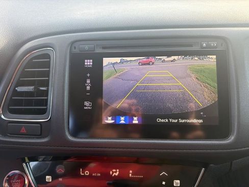 Used 2016 Honda HR-V EX image 19
